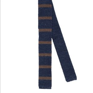 Eleventy Blue and brown striped kint tie